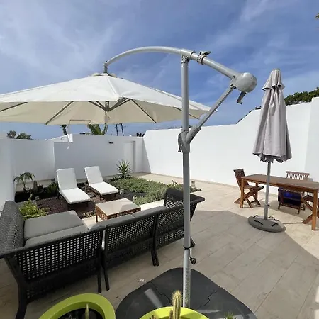 Casahost Townhouse Lise *