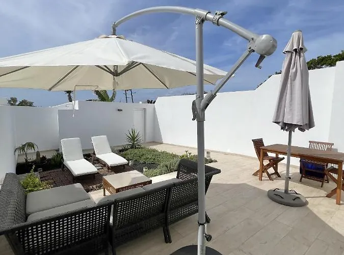 Casahost Townhouse Lise *