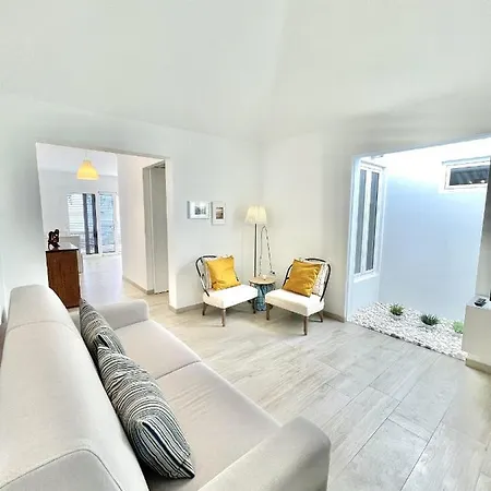 Dom wakacyjny Casahost Townhouse Lise