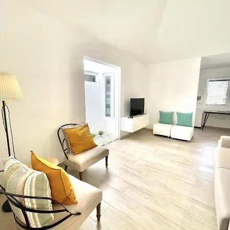 Dom wakacyjny Casahost Townhouse Lise *