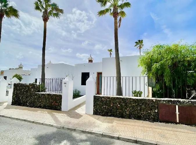 Casahost Townhouse Lise Casa de Férias *